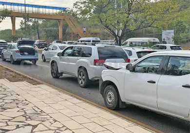 Carambolazo de cinco unidades deja daños Carambolazo de cinco unidades deja daños