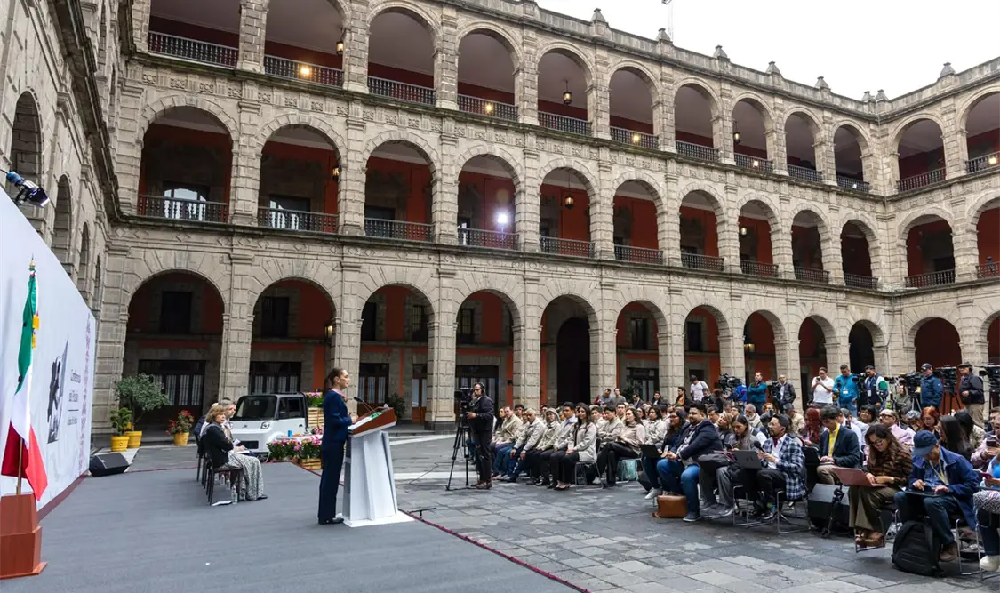 La presidenta encabezó la presentación del nuevo modelo de carga de Olinia. Cortesía