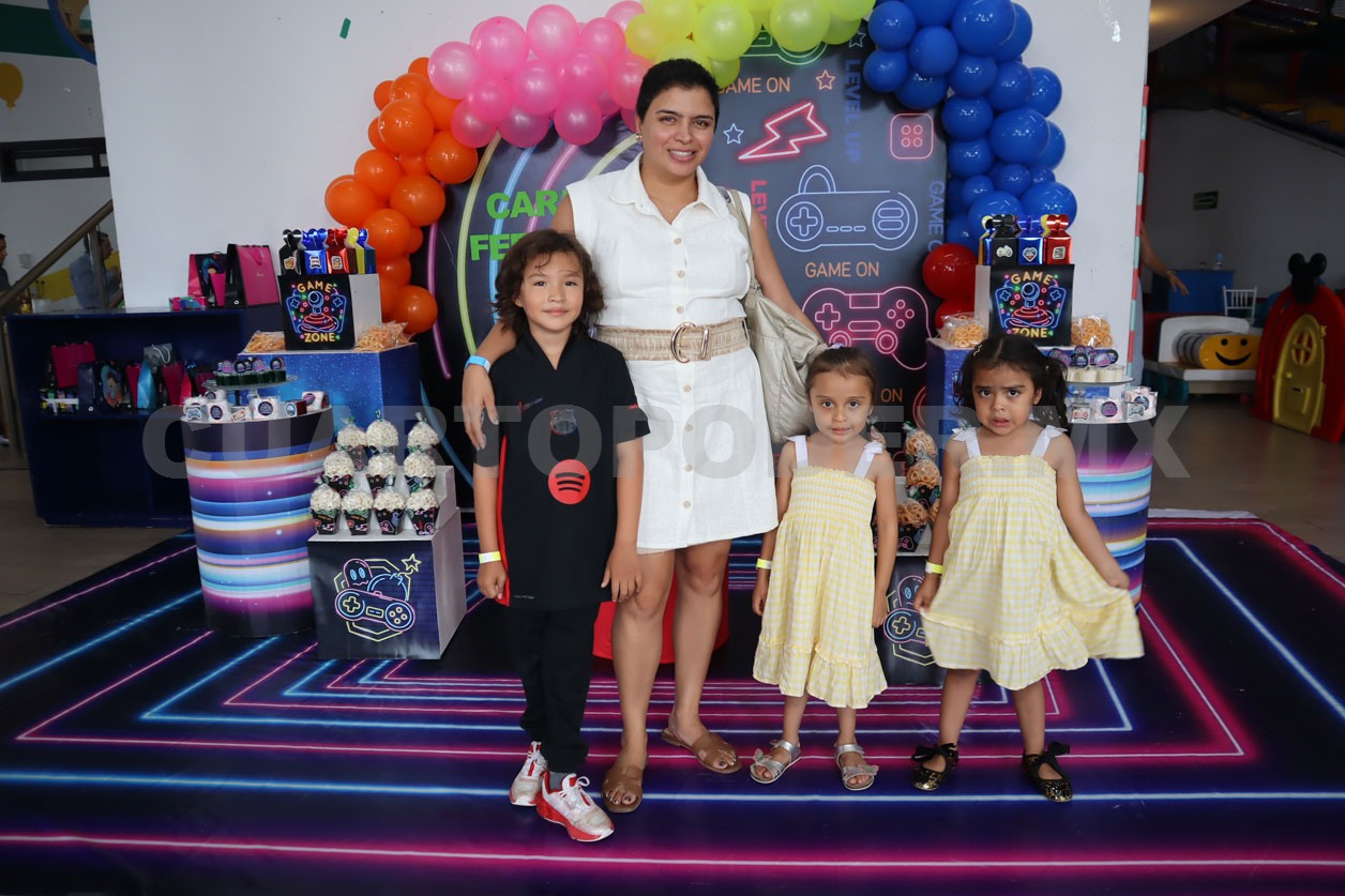 Carlos Fernando cumple 8 años
