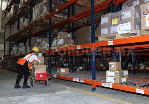 Empresas venden más pero contratan menos