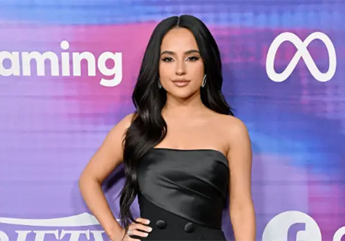 Becky G desafía los estigmas