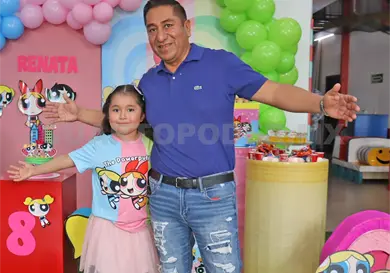 Renata festejó sus 8 años de vida