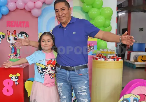 Renata festejó sus 8 años de vida