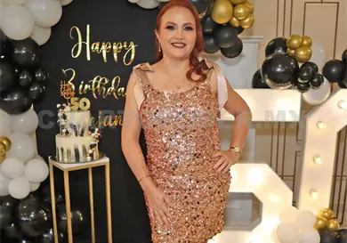 Alejandra festeja sus 5 décadas