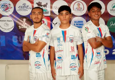 Huracanes presenta su nueva armadura