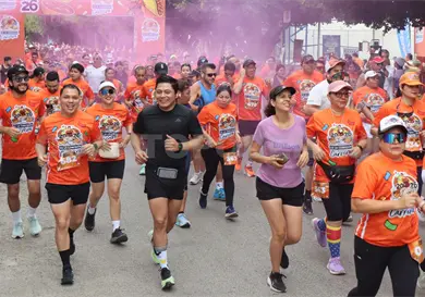 Corredores disfrutan de una deliciosa competencia Corredores disfrutan de una deliciosa competencia
