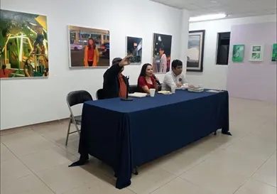 Dialogan sobre métodos de escritura Dialogan sobre métodos de escritura