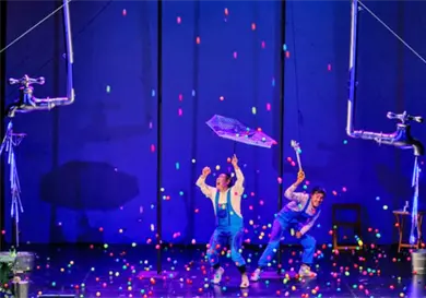 Más de 50 compañías a escena Más de 50 compañías a escena