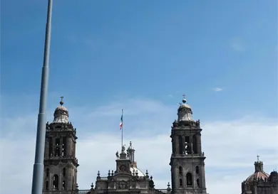 No hay soberanía sin valores, dice Morales