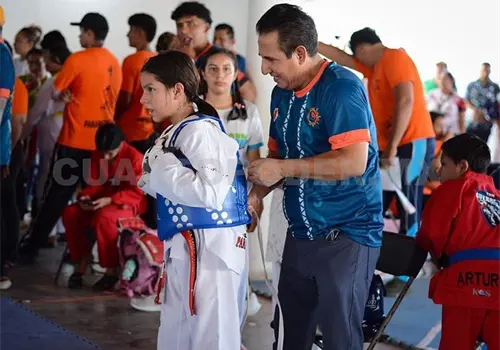 Chiapanecos suben cinco veces al podio