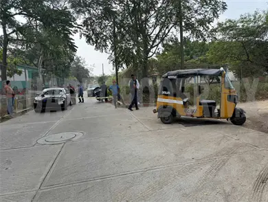Se fractura en choque entre dos mototaxis