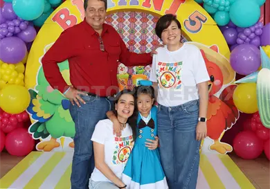 Cinco años de sonrisas