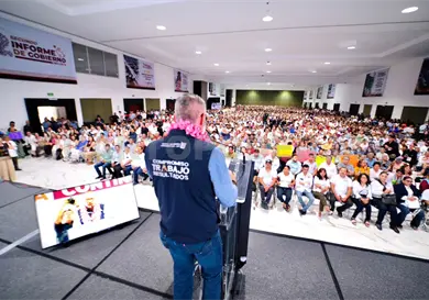 Refrenda Ángel Torres compromiso de trabajo