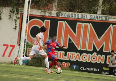 Chifut impone su garra y el invicto de local