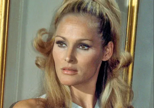 La “chica Bond” que conquistó al mundo La “chica Bond” que conquistó al mundo