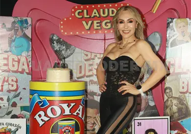 Los 49 años de Claudia
