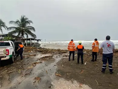 Mantiene Simón en alerta a BCS