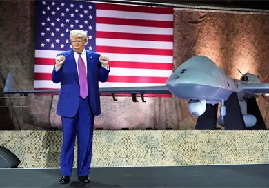 Prohíbe drones en la frontera con México