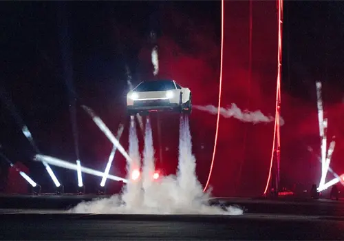El Tesla Roadster que vuela El Tesla Roadster que vuela