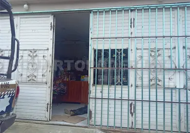 Asesinan a plomazos a un hombre; homicida escapa