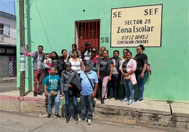 Tomarán escuela ante falta de maestros