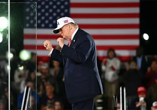 Promete miles de dólares si ganan los republicanos