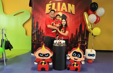 Una dulce celebración para Élian