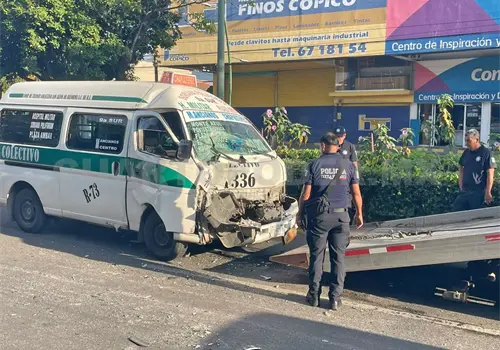 Colectivazo deja a tres pasajeros lesionados