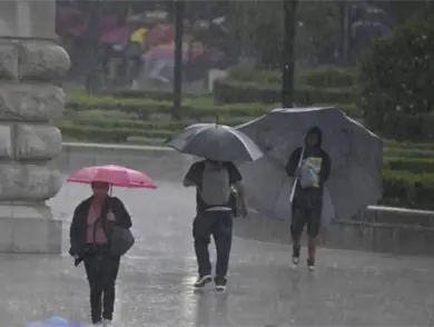 Huracán Vance provocará lluvias muy fuertes
