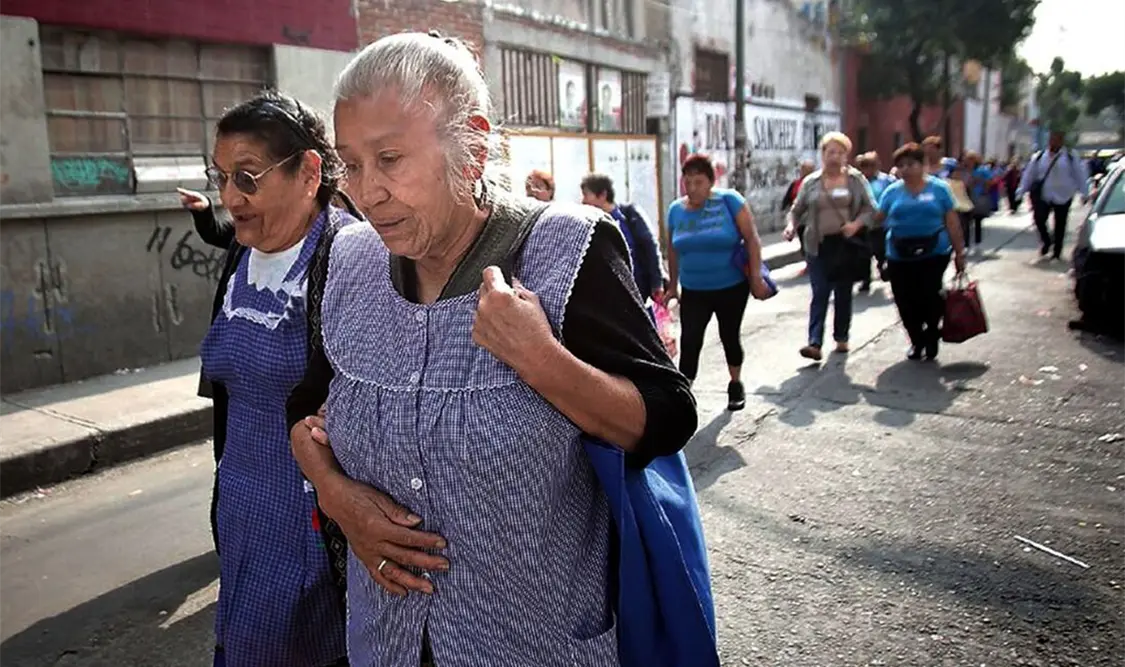 La población se está volviendo longeva en México. El Universal