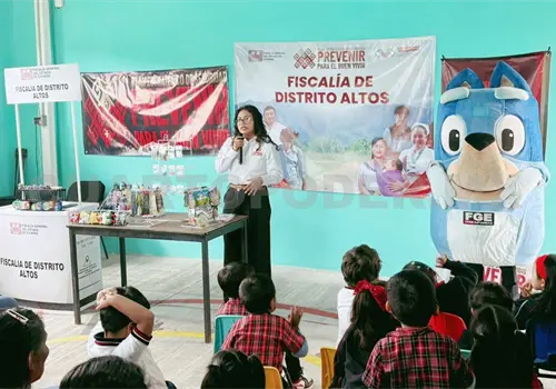 Imparten pláticas de prevención a estudiantes
